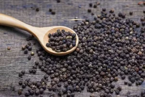 Gian Bếp Của Bạn: Hạt Tiêu Bị Mọt Phải Làm Sao Xử Lý Sạch Sẽ Nhất?